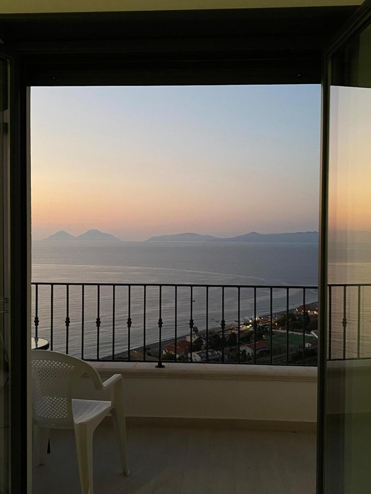 Gioiosa Marea, Capo Calava - Splendido Con Vista Mozzafiato *